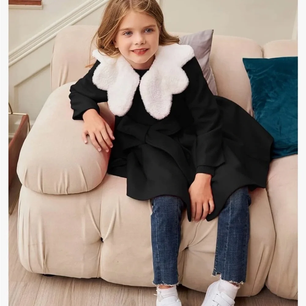 Grace Karin.  Black Kids Coat with White Collar
